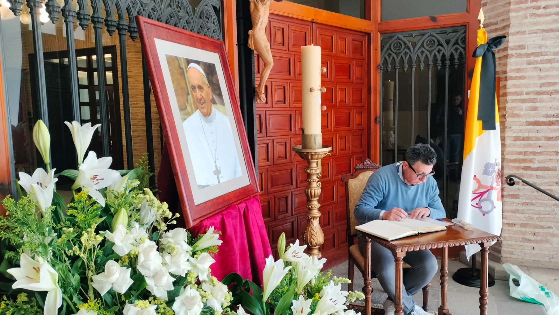 Jaén traslada su pesar por la muerte del papa Francisco