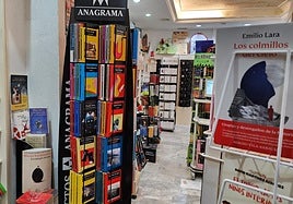 Interior de la librería Metrópolis, paraíso para los amantes de la literatura.