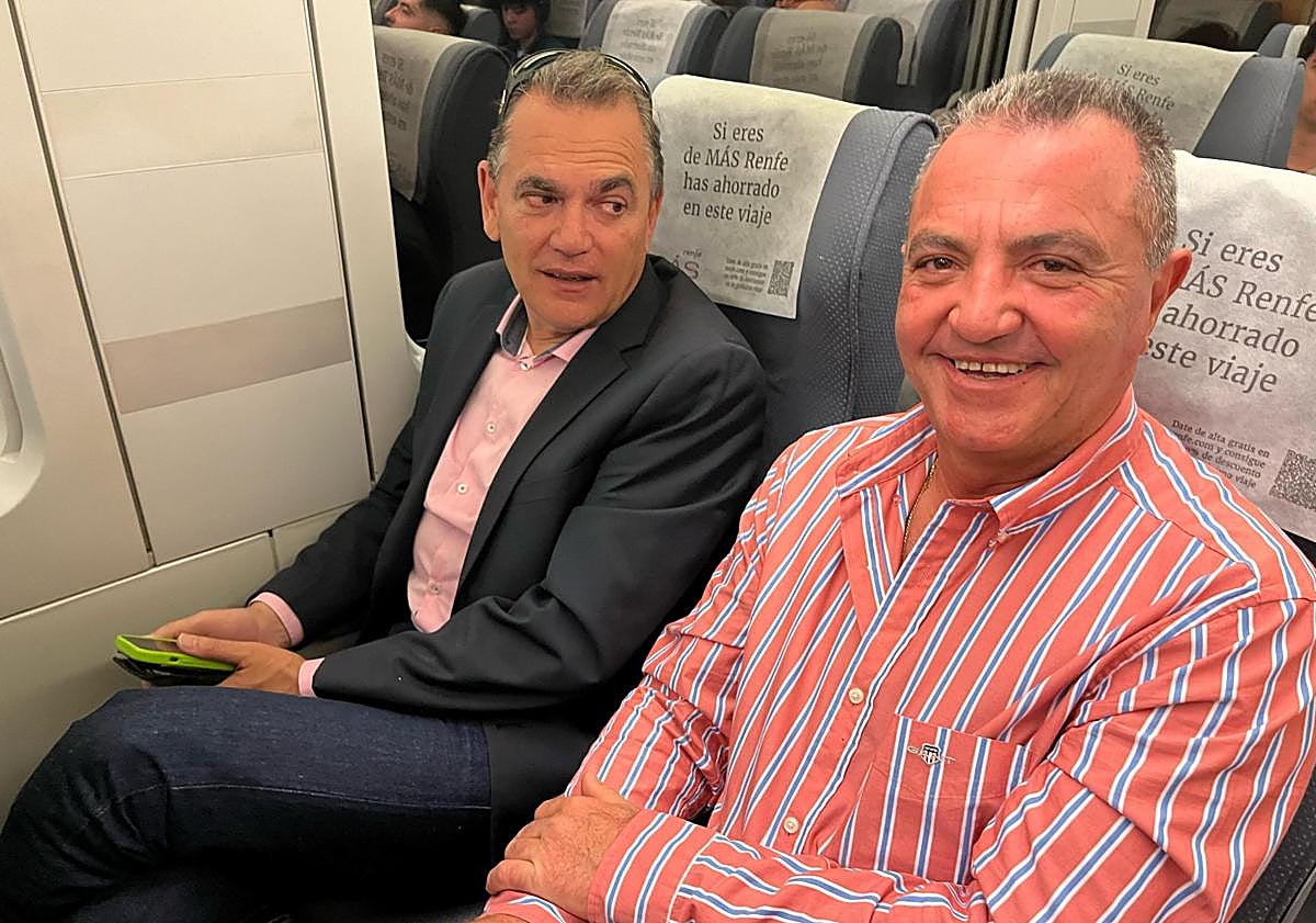 Imagen principal - José Andrés Rodríguezy José Espadafor; Estefanía Rojas; e Iñaki Hidalgo y Ángela Rodríguez. 