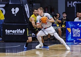 Elias Valtonen, en el partido contra La Laguna Tenerife.