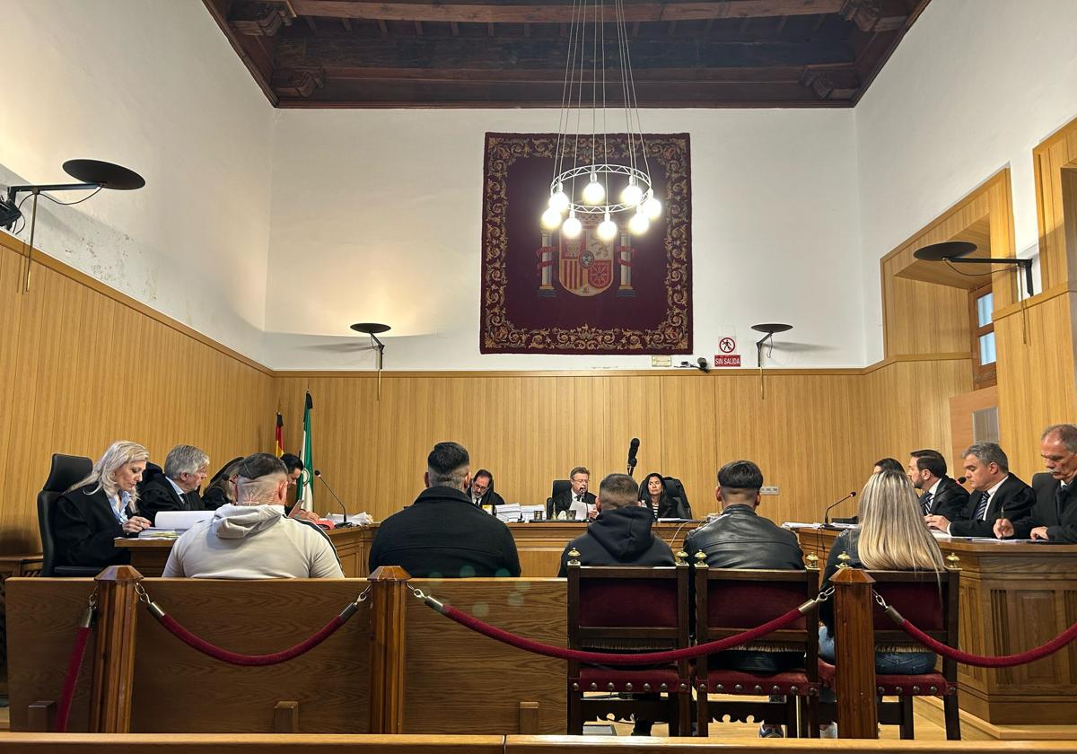 Agresión brutal a un portero en el corpus: «aparté a uno y todos se me echaron encima» | ideal