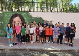 Acto de la inauguración del mural, en Martos.