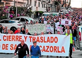 Manifestación multitudinaria en Cazorla.