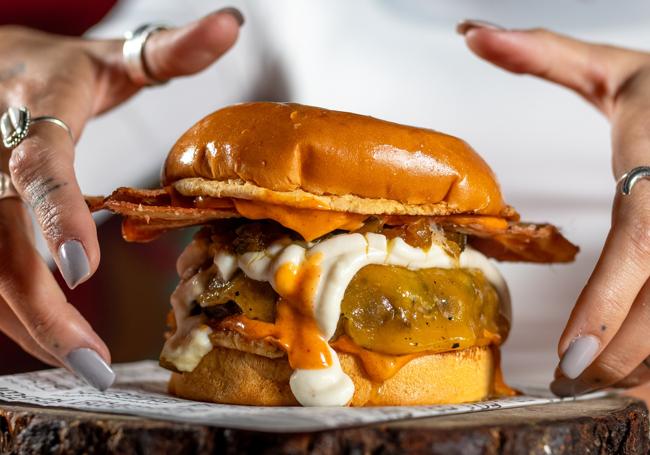 La Shogun, la hamburguesa premiada de Mumama.