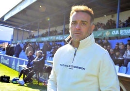 Pedro Díaz, entrenador del Linares.