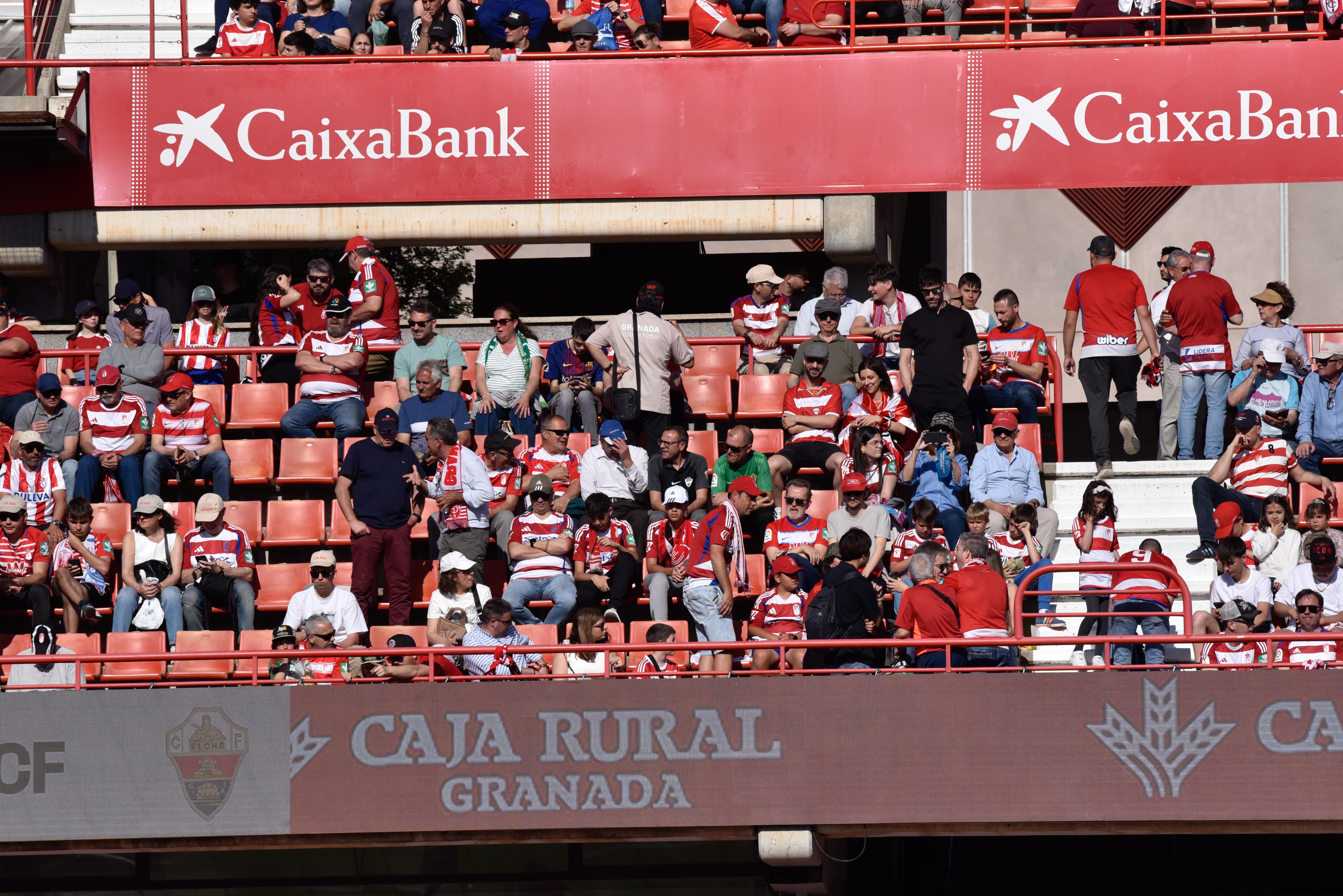 Encuéntrate en Los Cármenes durante el Granada - Elche