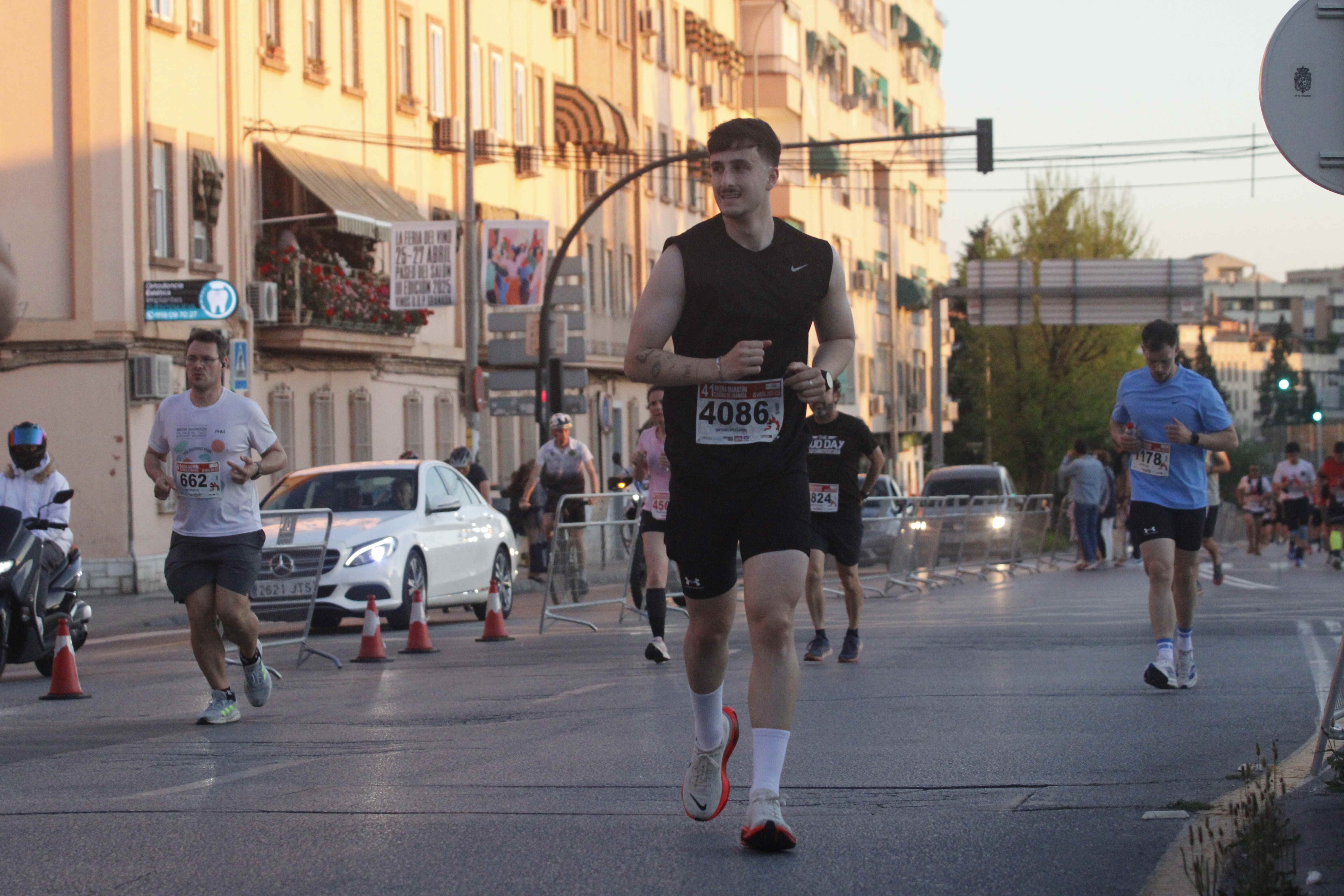Encuéntrate corriendo en la Media Maratón de Granada