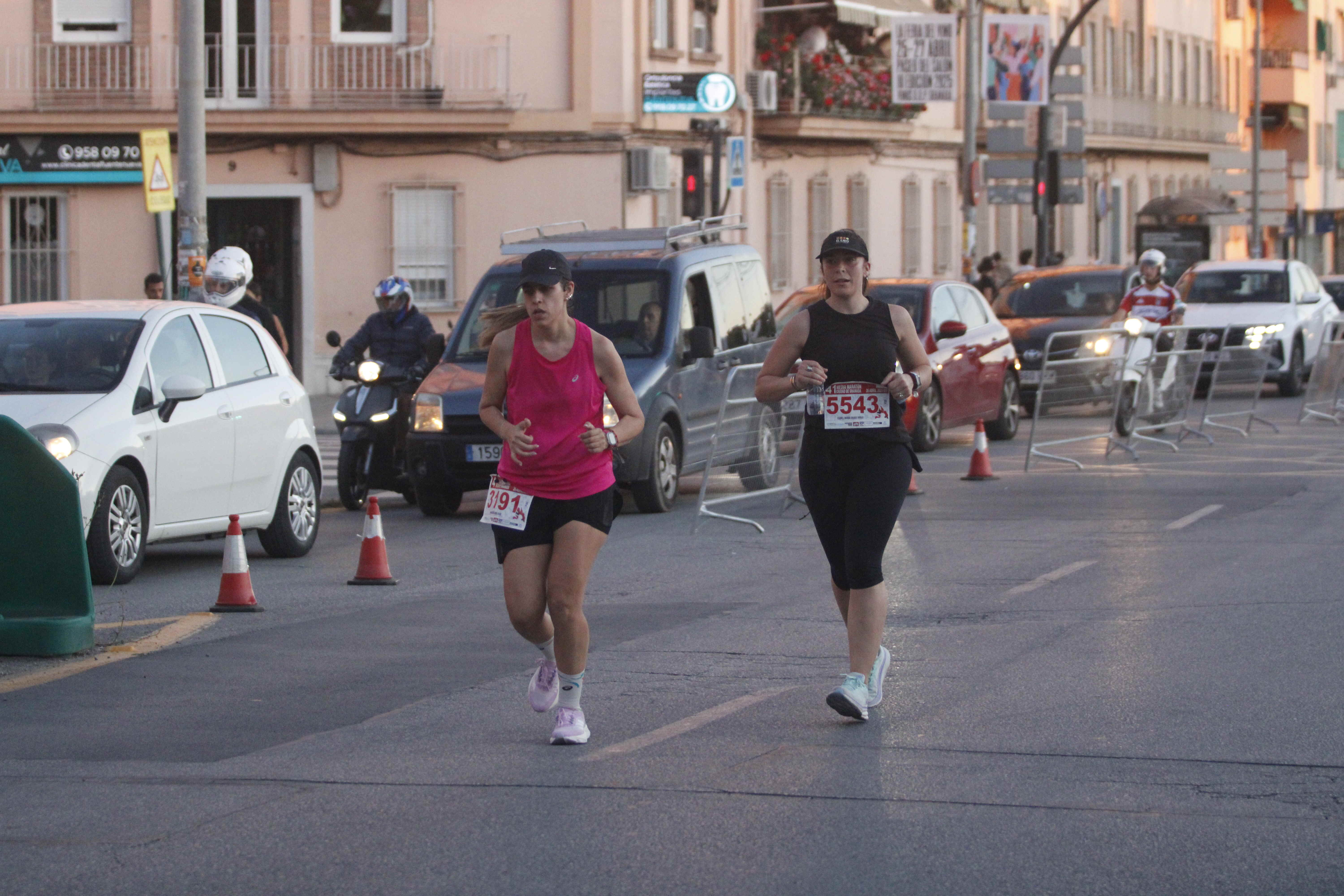 Encuéntrate corriendo en la Media Maratón de Granada