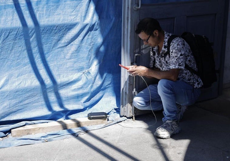 Cómo cargar la batería de tu teléfono móvil sin utilizar cargador ante el apagón