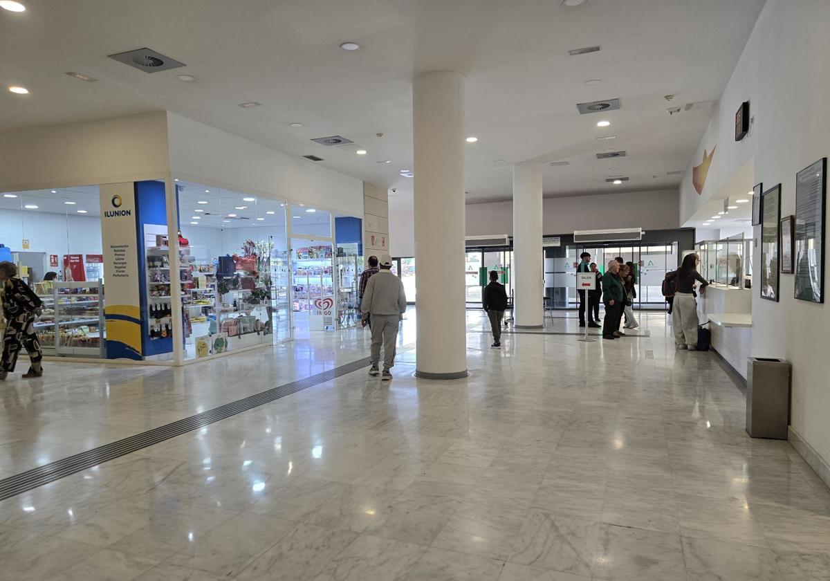 Así es como van a funcionar los hospitales de granada este martes | ideal