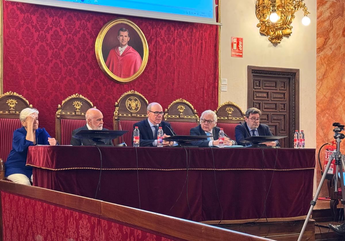 La ugr rinde un homenaje académico al profesor gregorio cámara | ideal