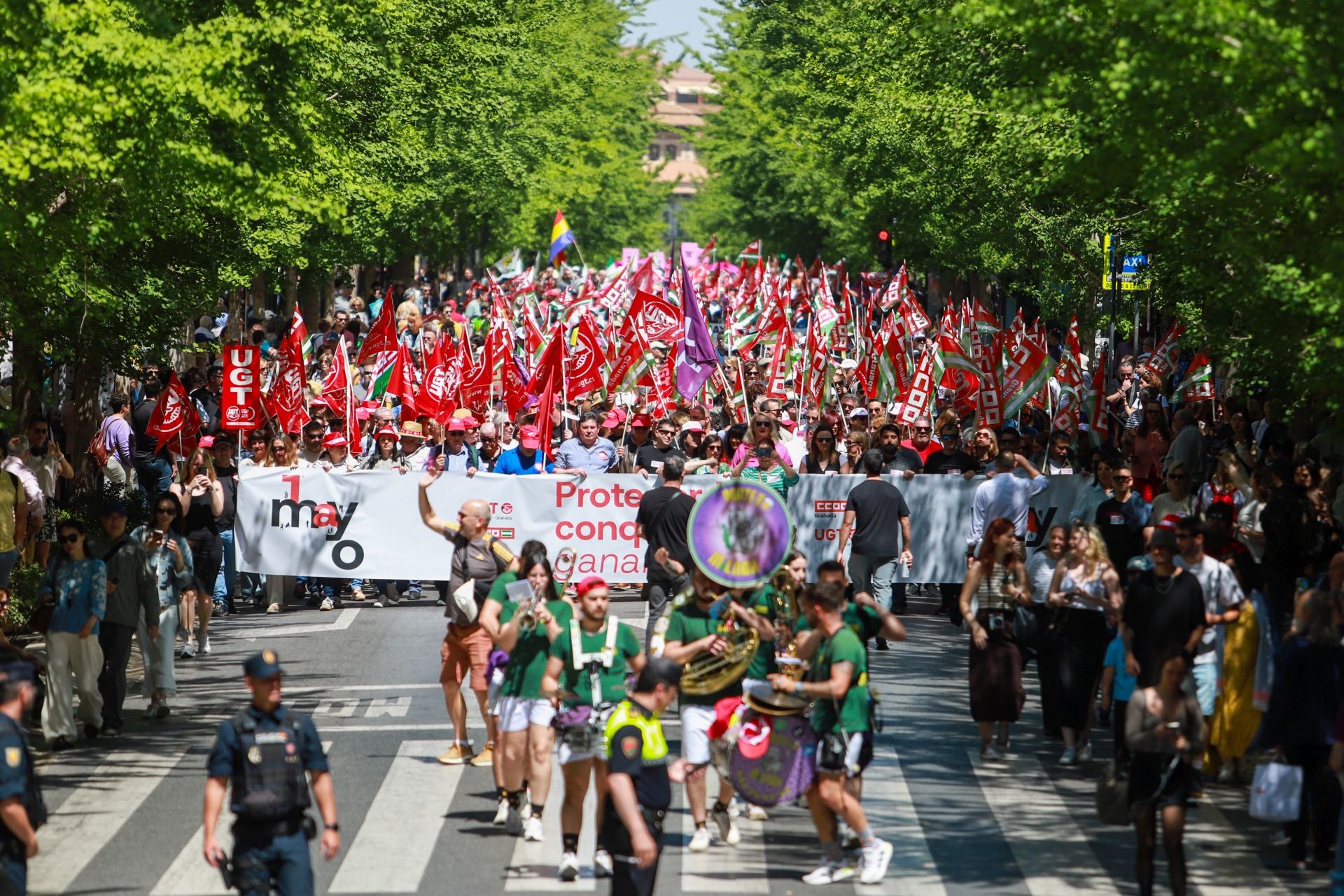 La imágenes de la marcha en Granada por la reducción de la jornada laboral