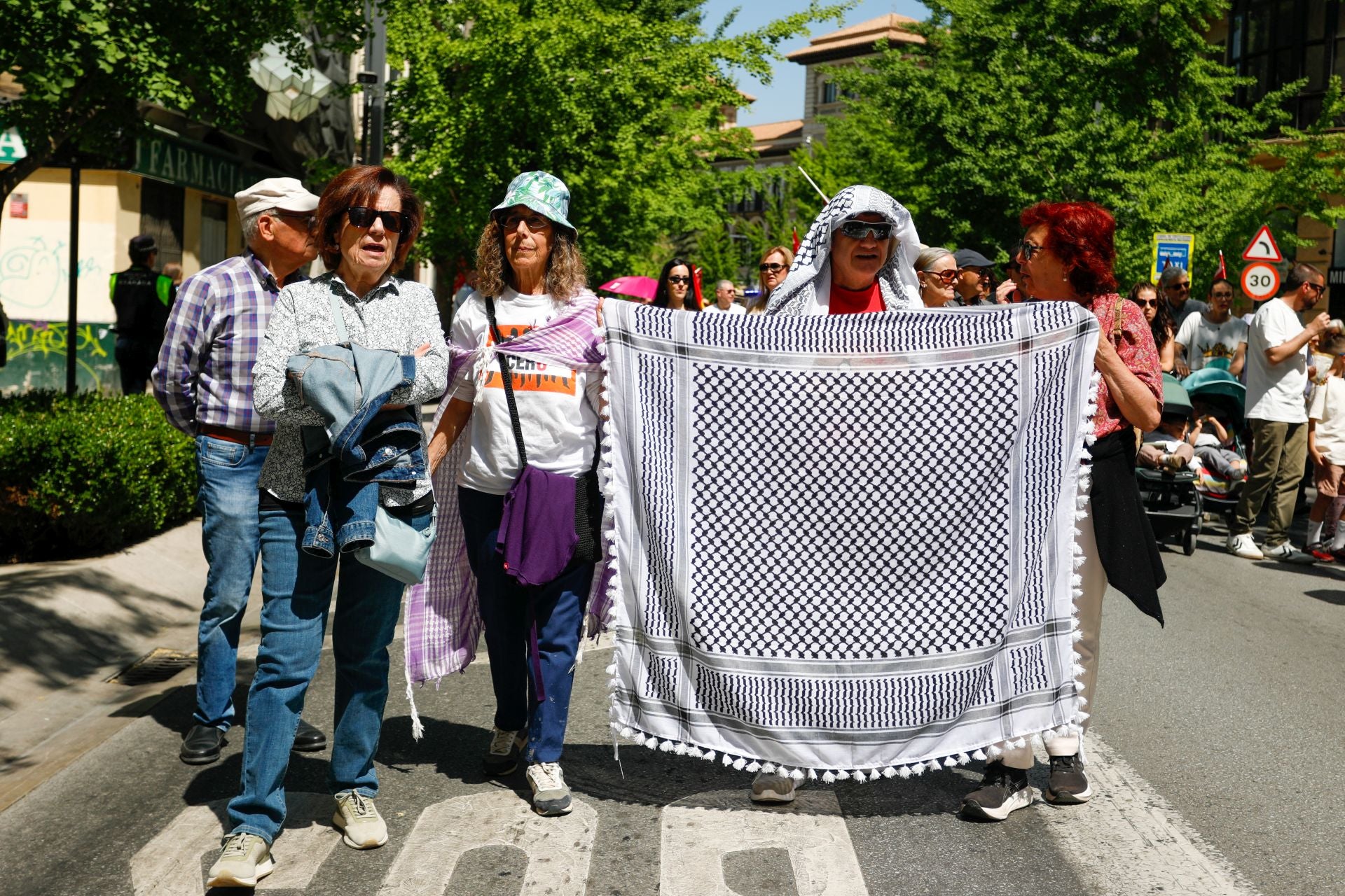 La imágenes de la marcha en Granada por la reducción de la jornada laboral