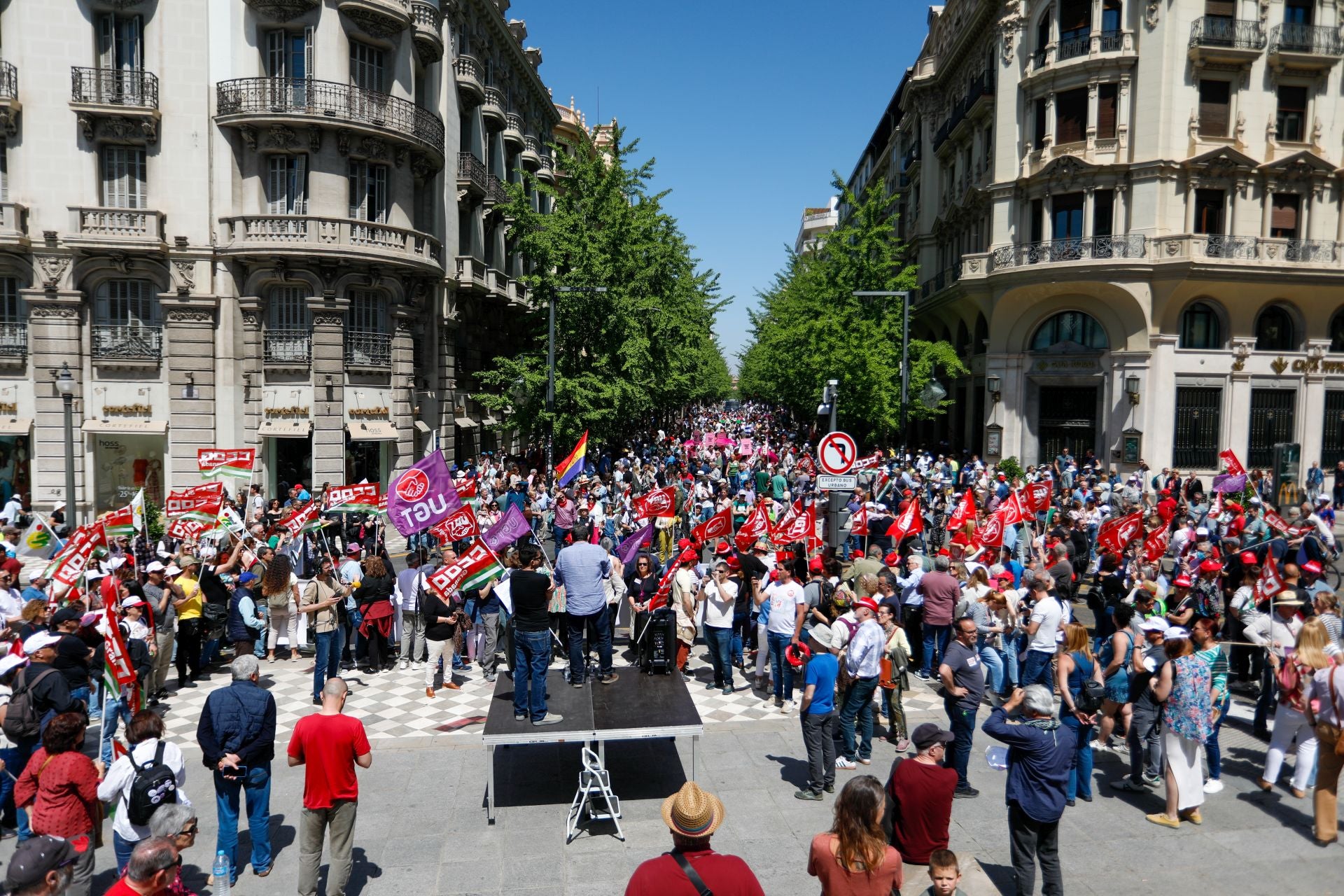 La imágenes de la marcha en Granada por la reducción de la jornada laboral