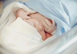 El Nirsevimab previene formas graves del virus respiratorio sincitial, según un estudio en el que participa la UGR