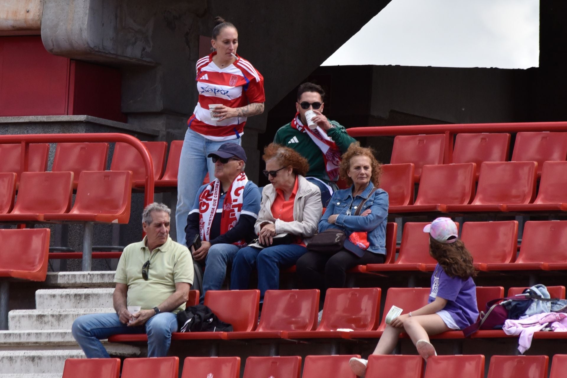 Encuéntrate en Los Cármenes en el Granada-Real Madrid