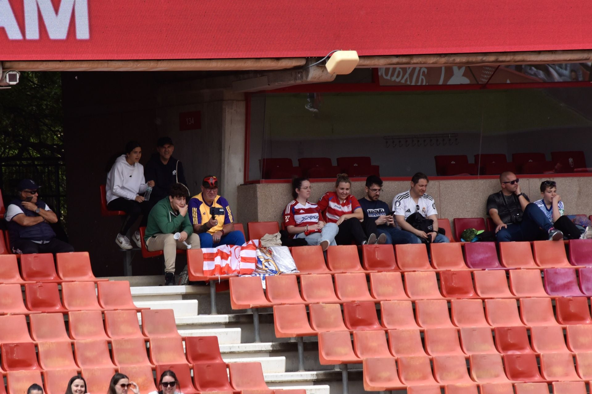 Encuéntrate en Los Cármenes en el Granada-Real Madrid