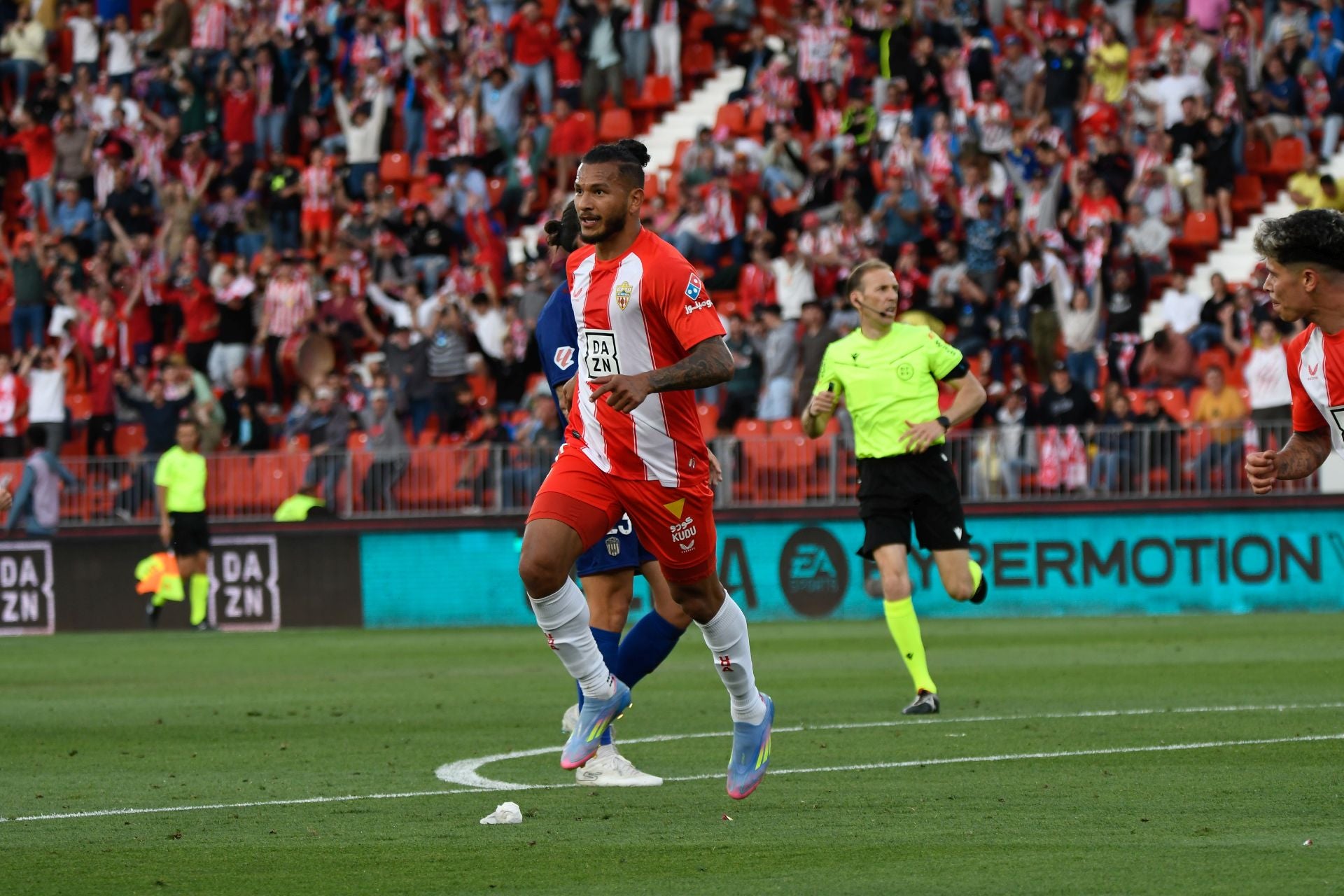 Tantos goles como fútbol