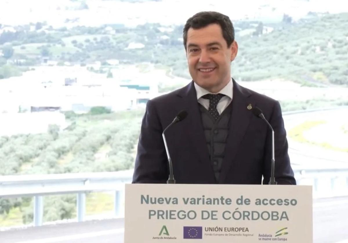Juanma moreno reclama más inversión del gobierno para evitar nuevos cortes en el ave | ideal