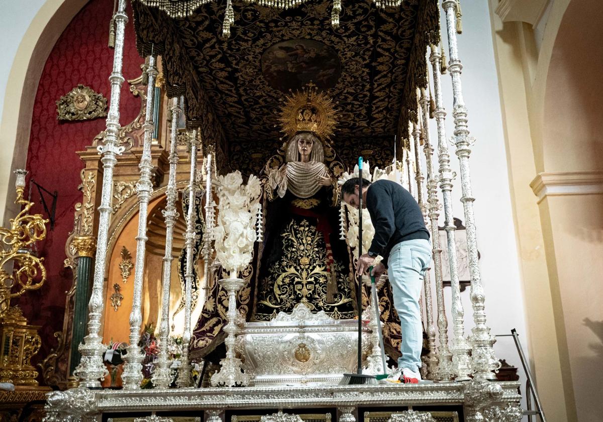 A la espera de los análisis de adn para avanzar en el caso del robo de la virgen de los escolapios | ideal