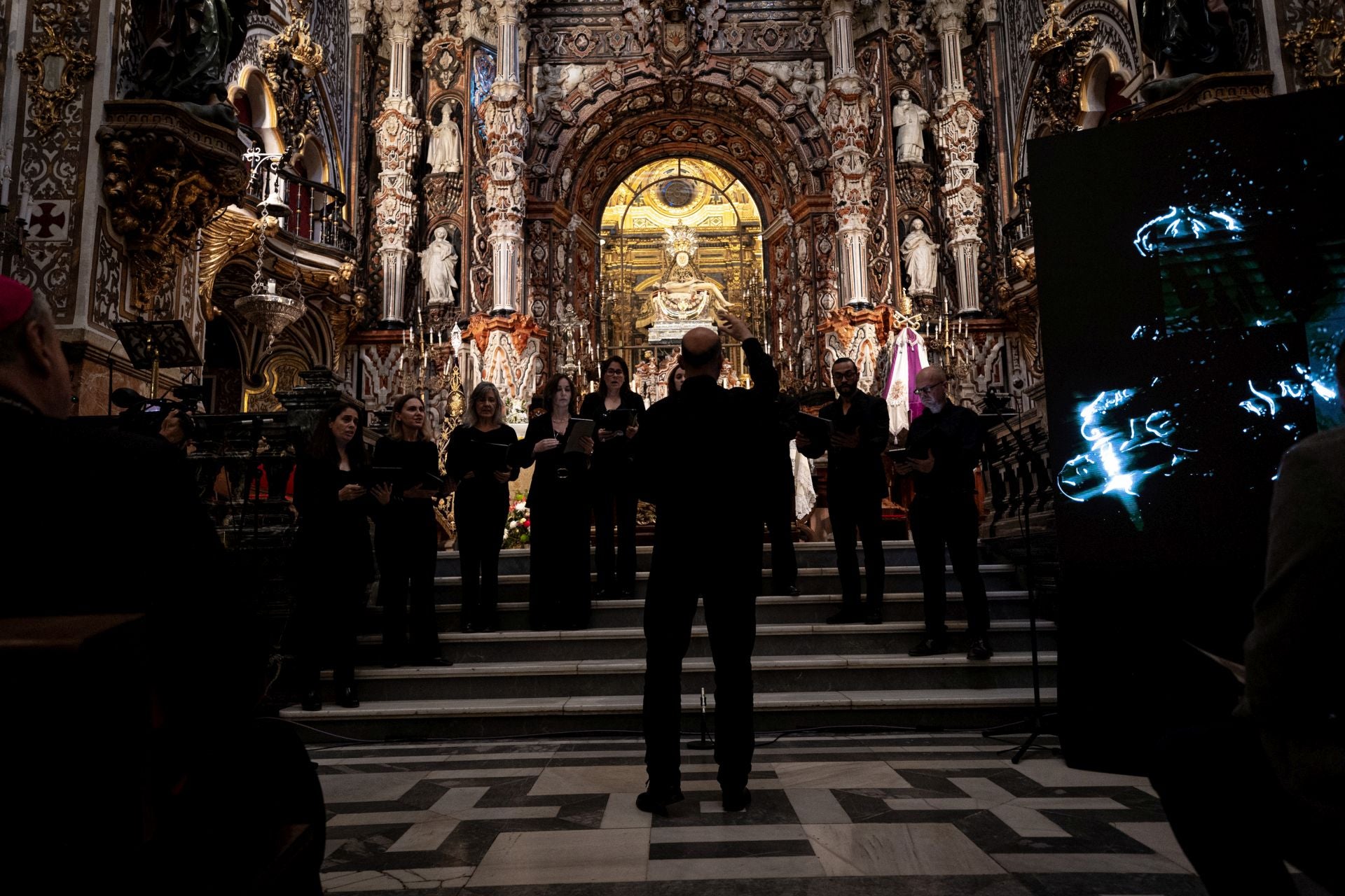 &#039;El Tesoro de la Virgen de las Angustias&#039; abre sus puertas
