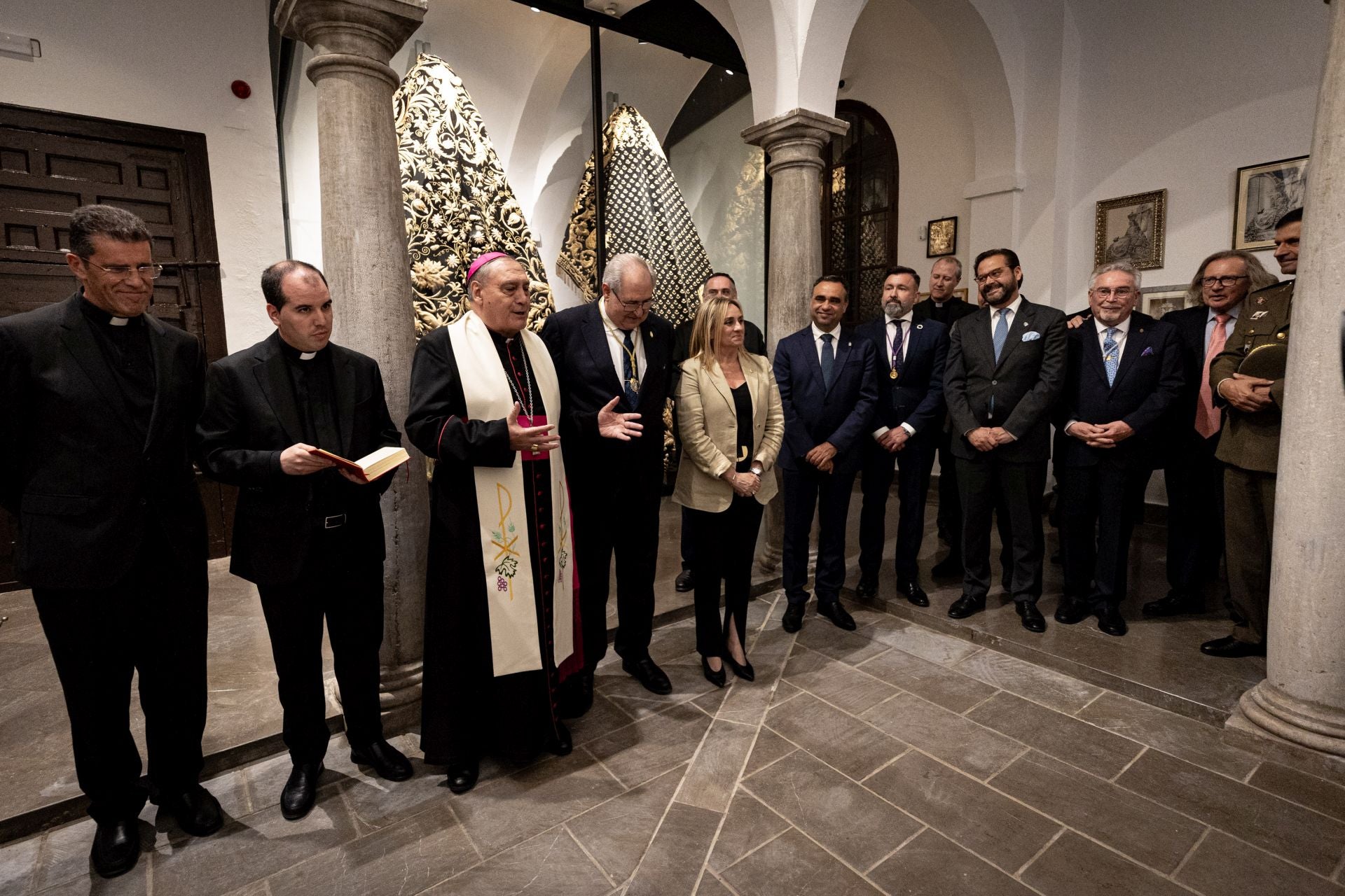 &#039;El Tesoro de la Virgen de las Angustias&#039; abre sus puertas