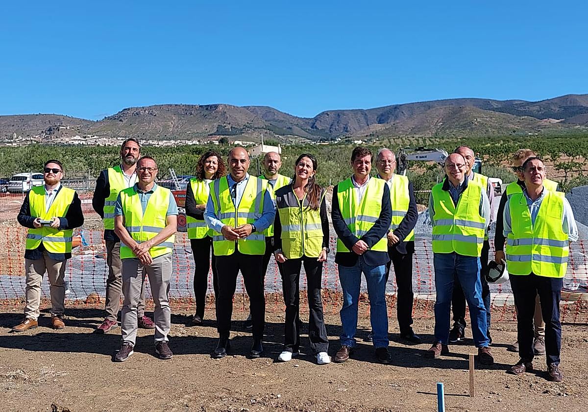 Imagen principal - La obra de la estación depuradora de Oria se encuentra al 40% de su ejecución