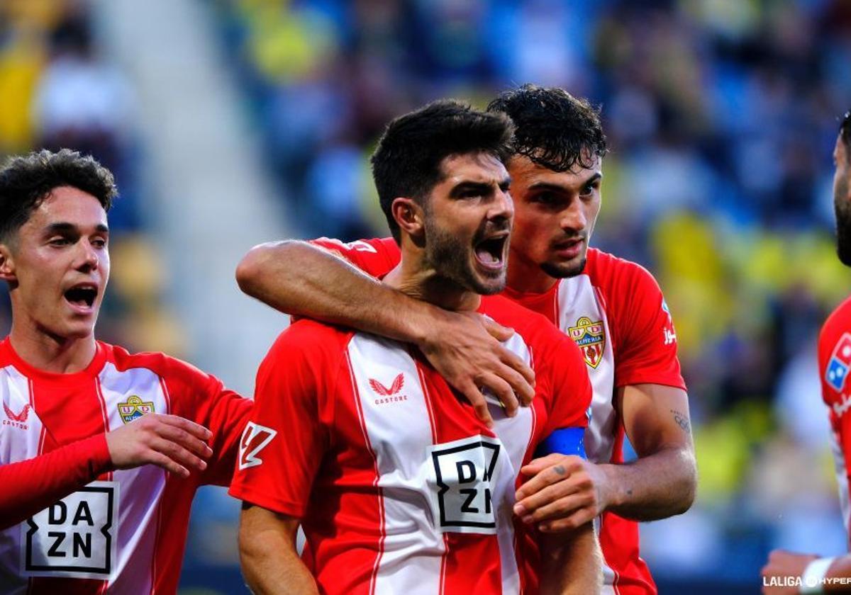El almería aprueba un partido, pero sin recompensa | ideal