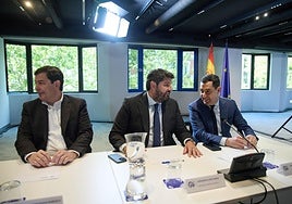 Moreno, junto a Alfonso Fernández Mañueco y López Miras en la reunión del Comité Ejecutivo Nacional del PP