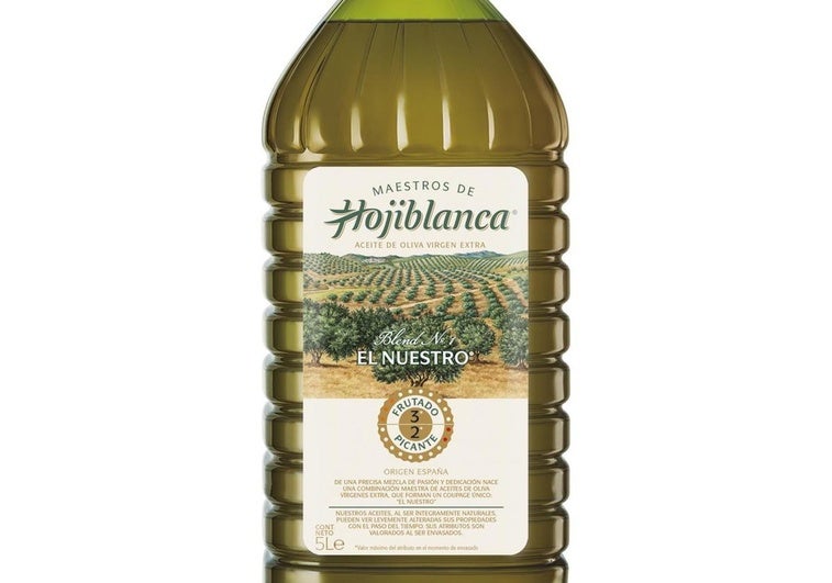 Carrefour deja la garrafa de aceite de oliva virgen extra de Maestros de Hojiblanca por los suelos
