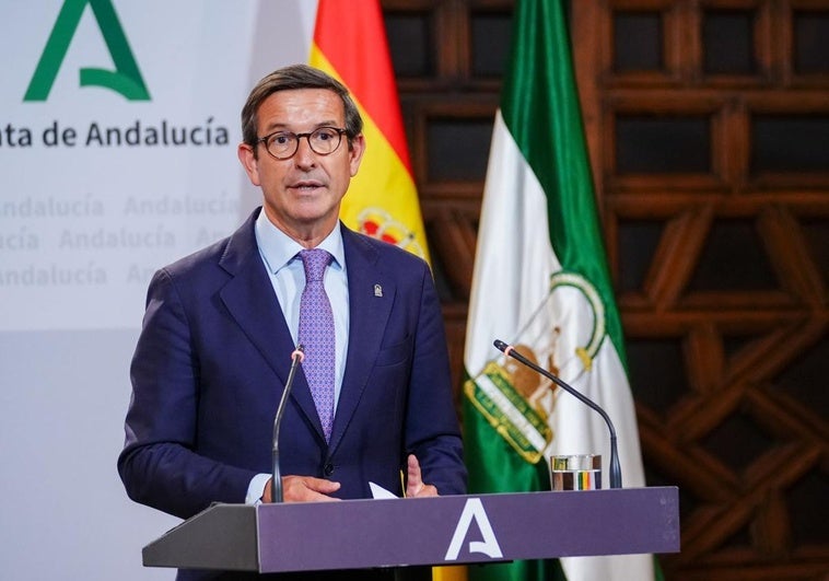 Paradela afea a la ministra que localice el fallo eléctrico en Granada y Sevilla sin dar más detalles