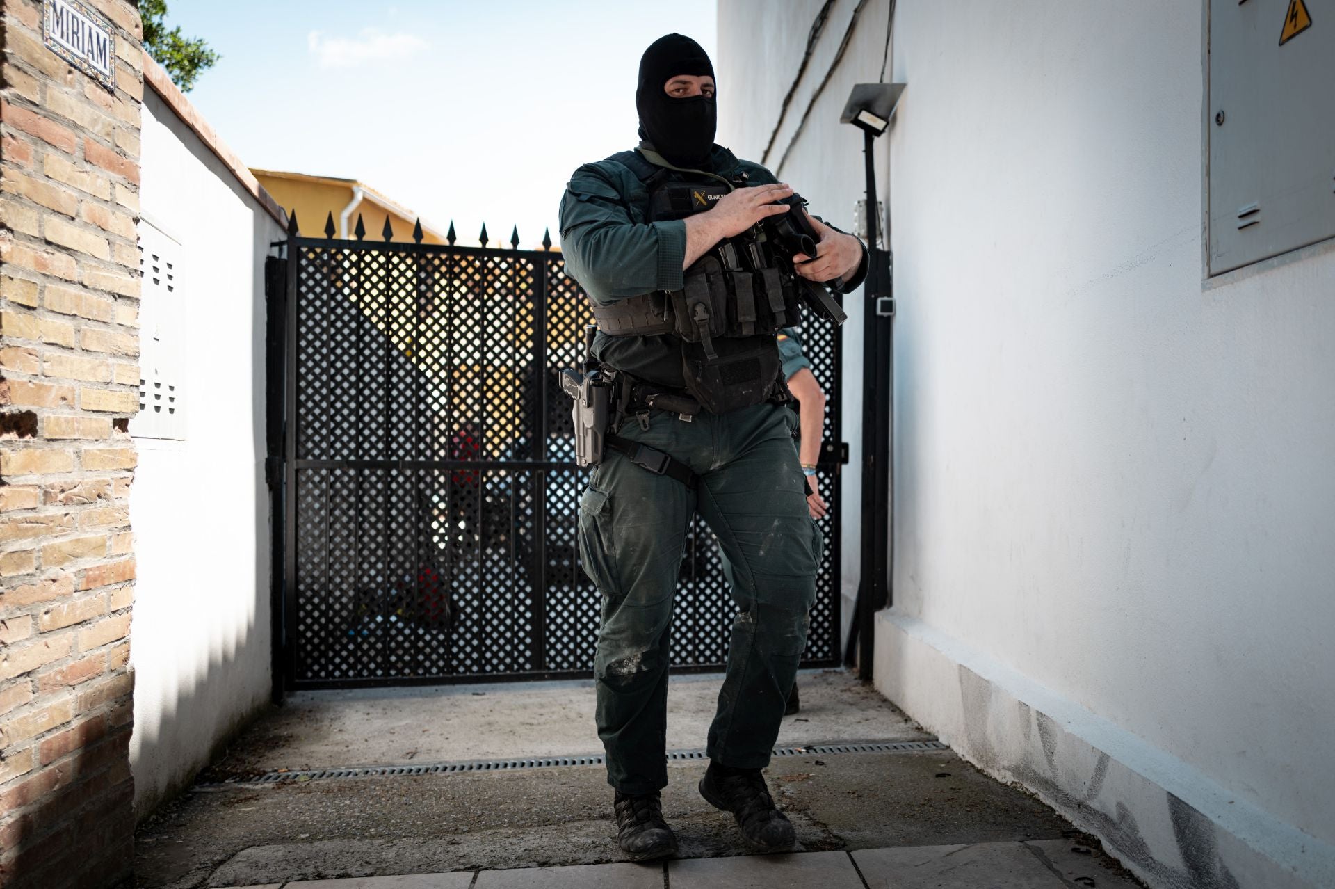 Las imágenes de la operación contra el narcotráfico en Ogíjares