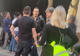 Octavi Pujades y Antonio Pagudo durante el rodaje en la calle Trajano.