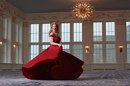 La soprano Sondra Radvanovsky es una artista mundialmente reconocida. La profundidad y exquisito color de su voz son magistrales