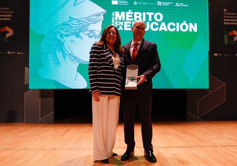 Más de mil docentes analizan en Granada los retos de la innovación