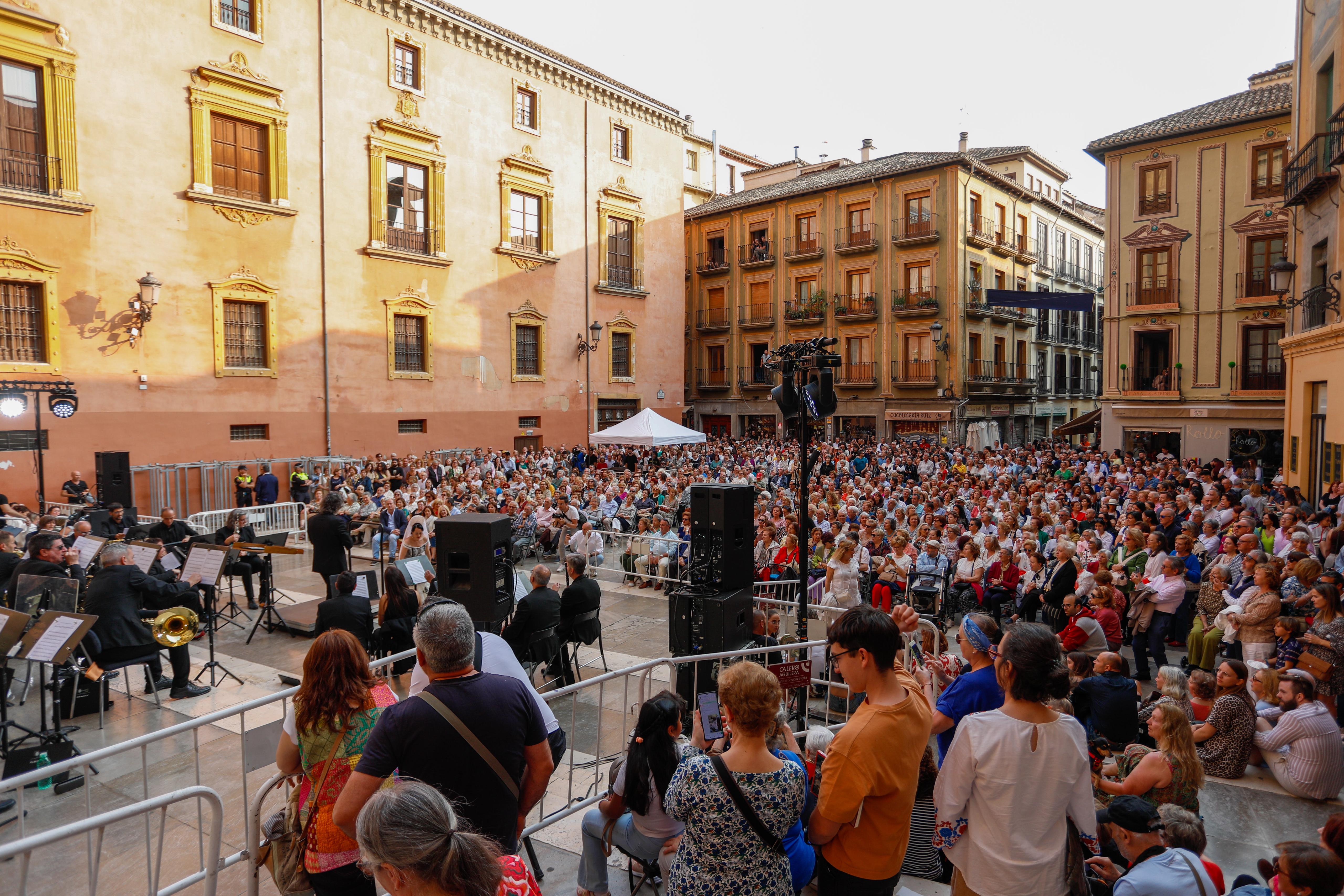 Las imágenes de la Noche en Blanco de Granada