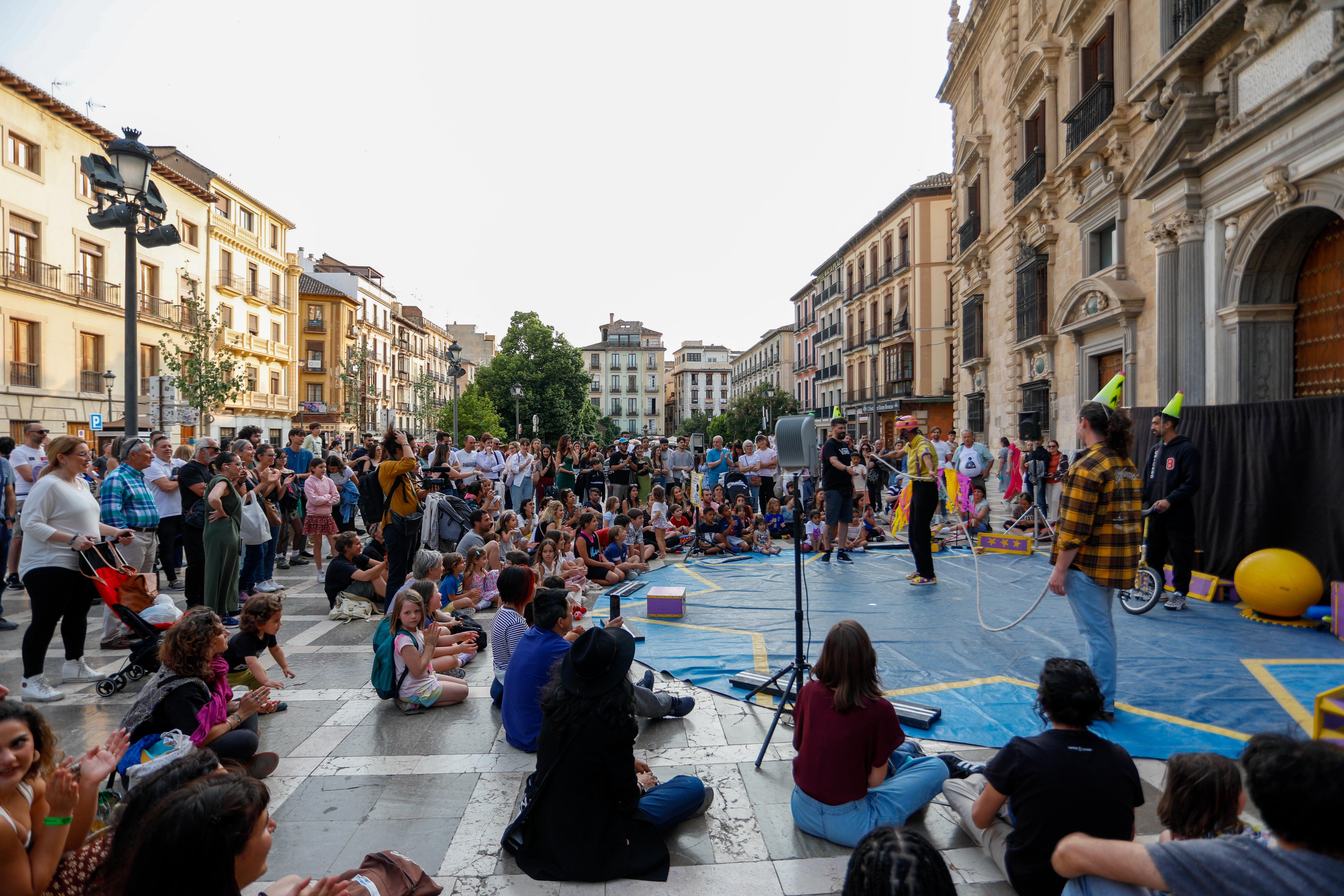 Las imágenes de la Noche en Blanco de Granada