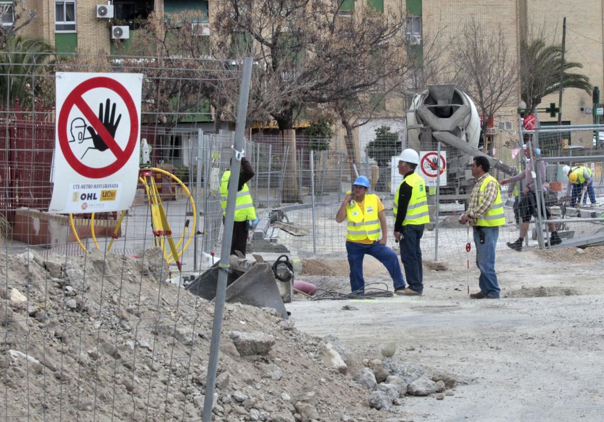Consulta todos los cortes de calles por obras en granada | ideal