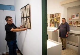 Vallejo y García, ultimando detalles antes de la inauguración del jueves.