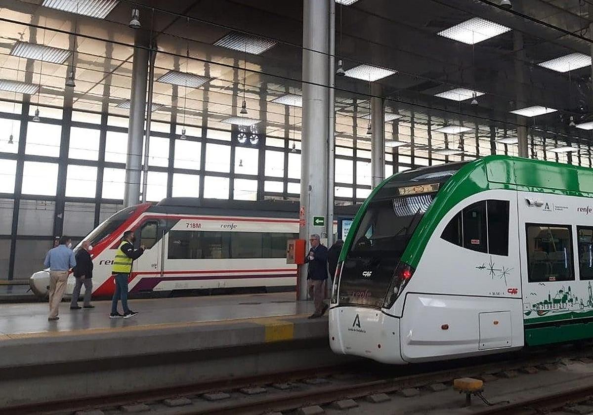 Granada aspira a un sistema de transporte como el de Cádiz