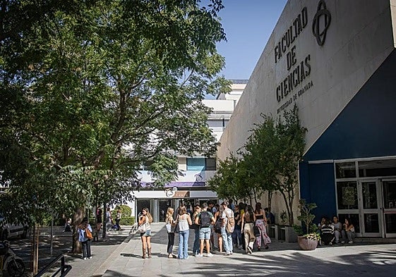 Facultad de Ciencias de la Universidad de Granada.