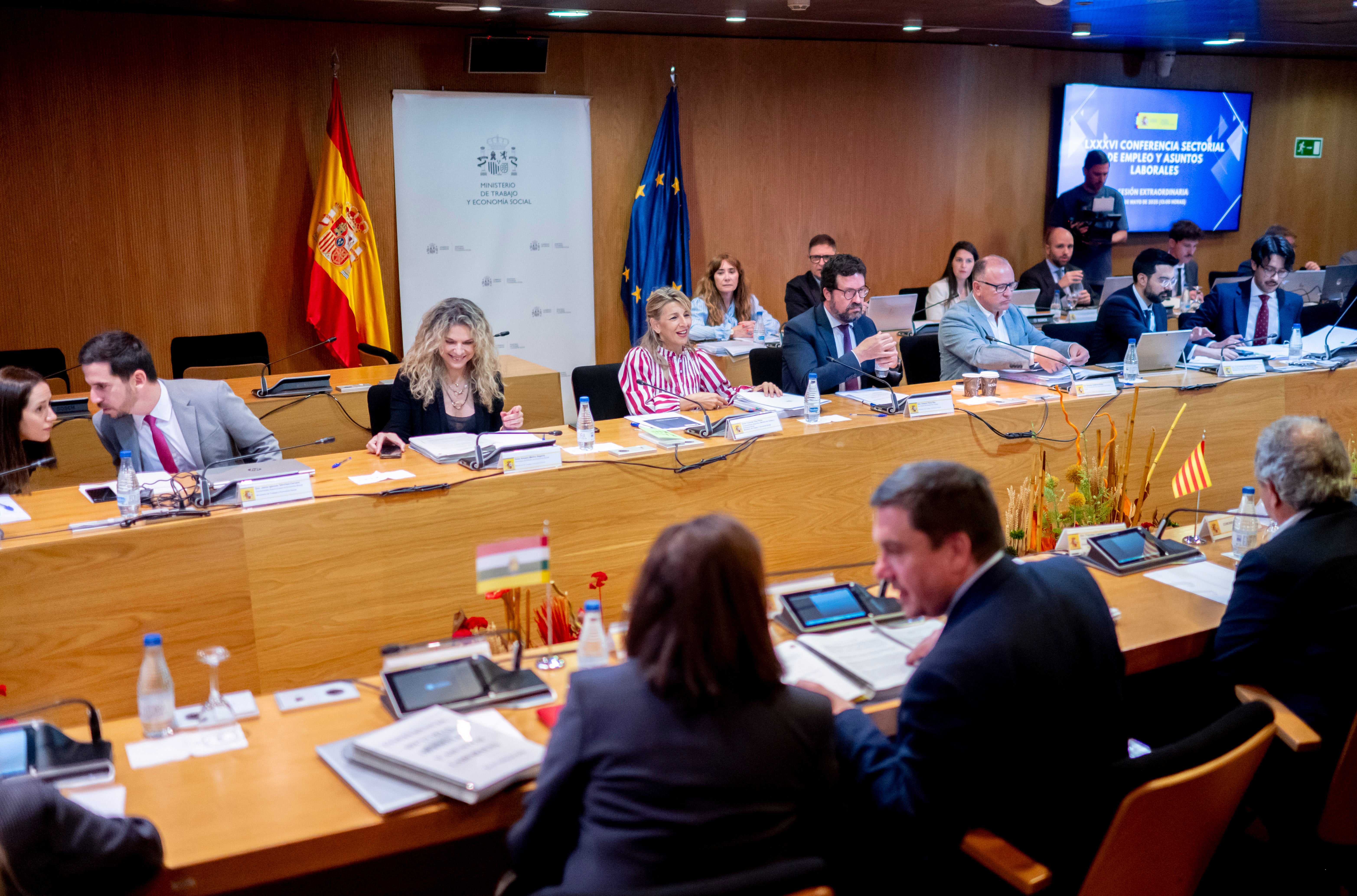 El comentario de díaz sobre el paro en el sur de españa abre otra grieta junta-gobierno | ideal