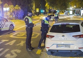 Un control de la Policía Local de Granada.