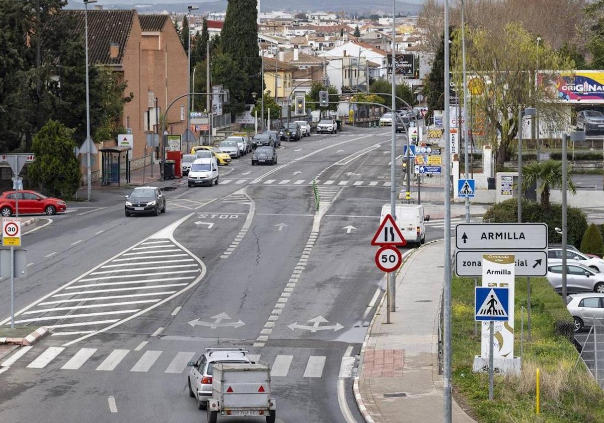 Granada anuncia dos semanas de corte parcial en la avenida fernando de los ríos | ideal
