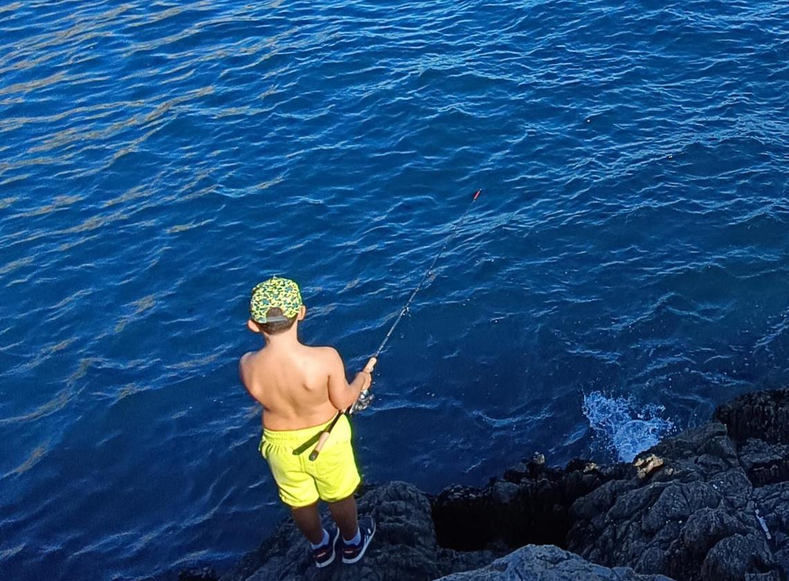 Piden una regulación para reanudar la pesca de autoconsumo en la punta de la mona | ideal