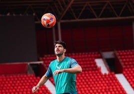 Gonzalo Melero, un jugador con mucho peso en el Almería.