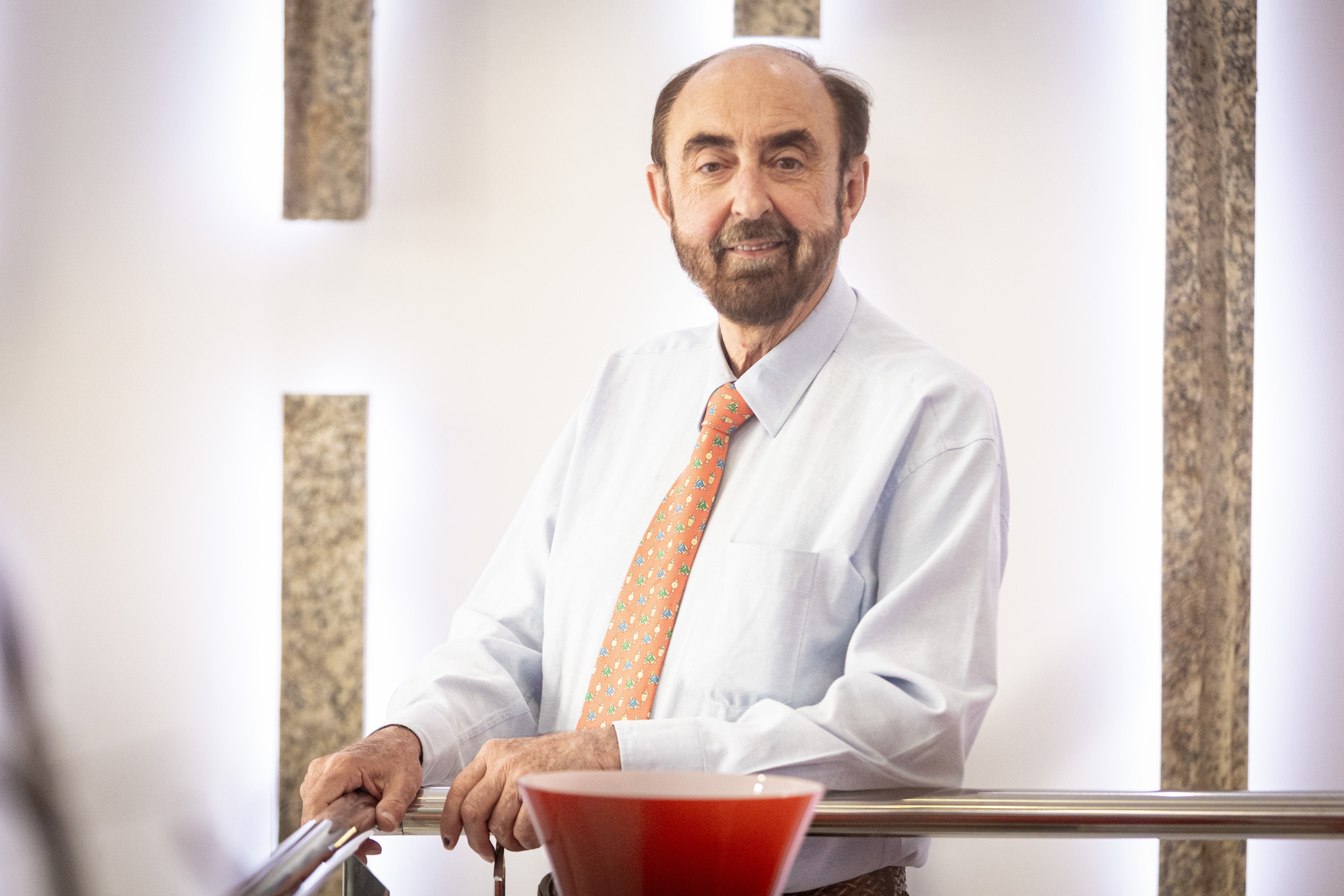 El diplomático granadino.