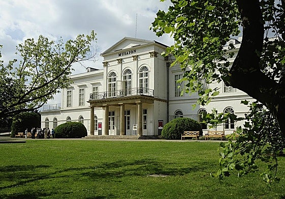 El Museo Etnográfico del Museo Nacional de Praga, donde se expuso el Indalo.