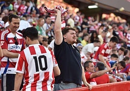 Aficionados del Granada este pasado domingo en Los Cármenes.