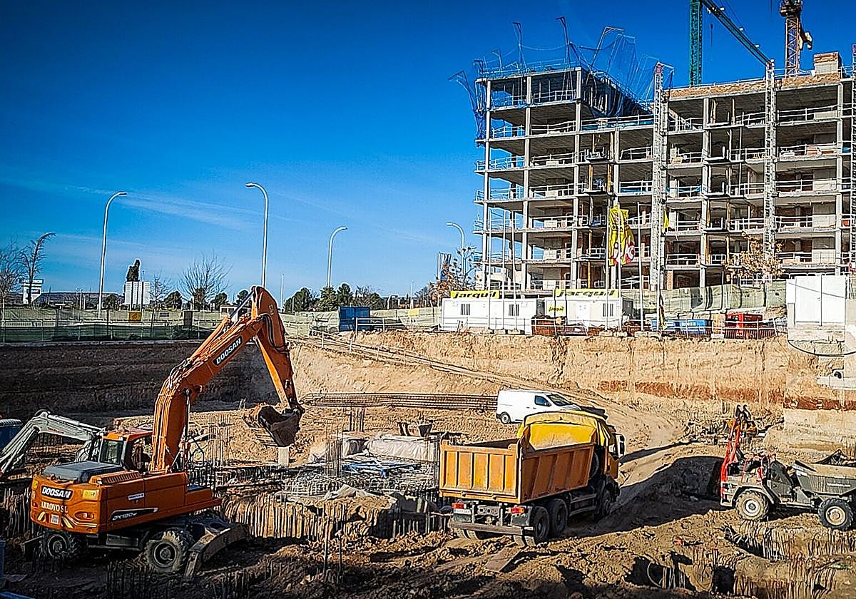 Granada localiza 22 solares que pueden sumarse al nuevo plan de vivienda de la Junta